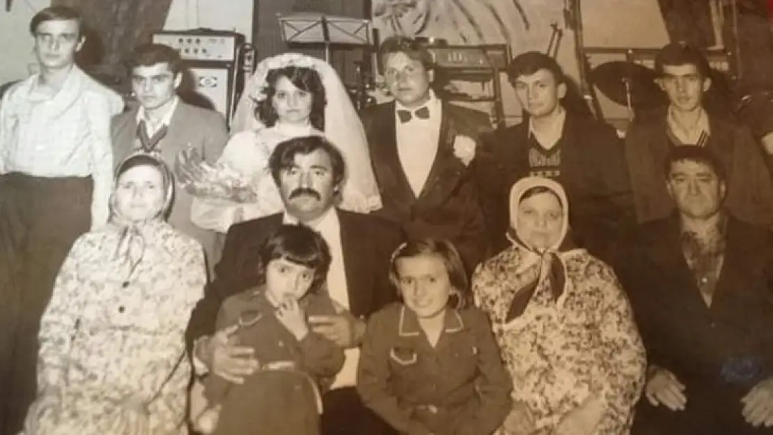 Amcam,  mallar kolay satılıyor diye seviniyordu... ( - 2. )