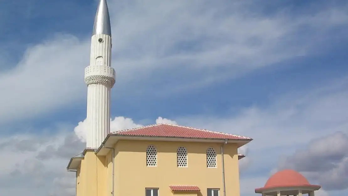 RODOPLAR'DA BİR CAMİNİN ÖYKÜSÜ