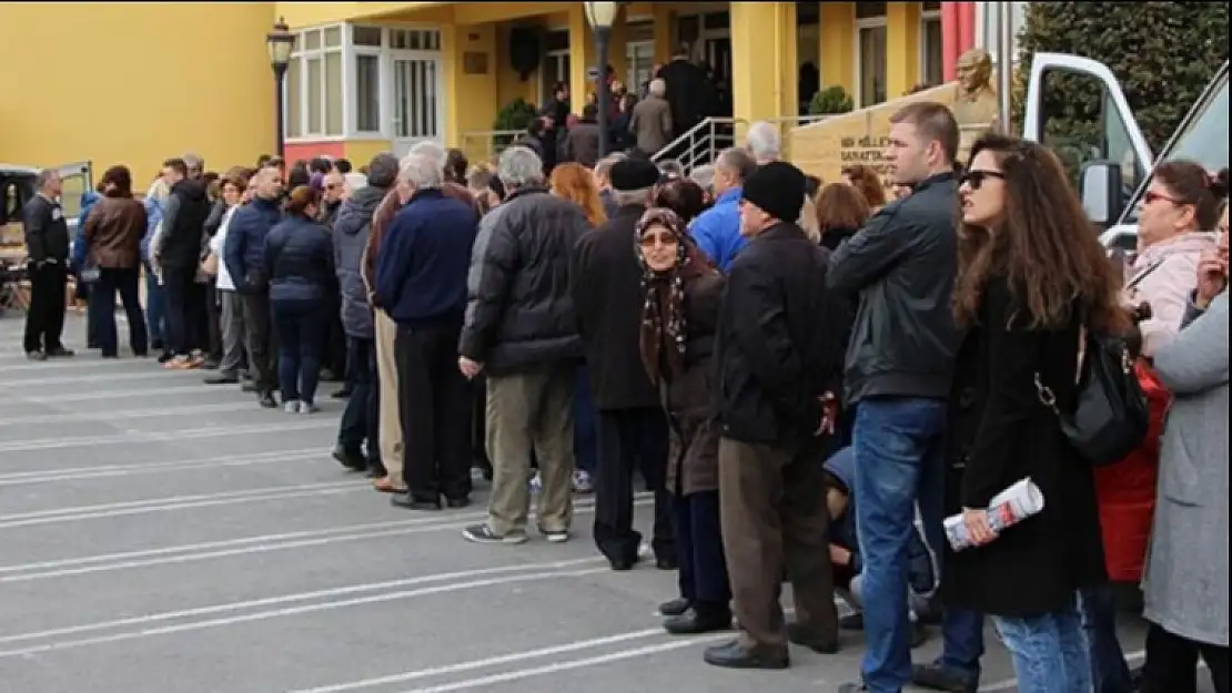 DOĞAN, ALKOL KOMASINA GİRDİ... MESTAN, TİLKİ AVINA ÇIKTI... ORHAN, KENDİ OFİSİNE ALINMADI...