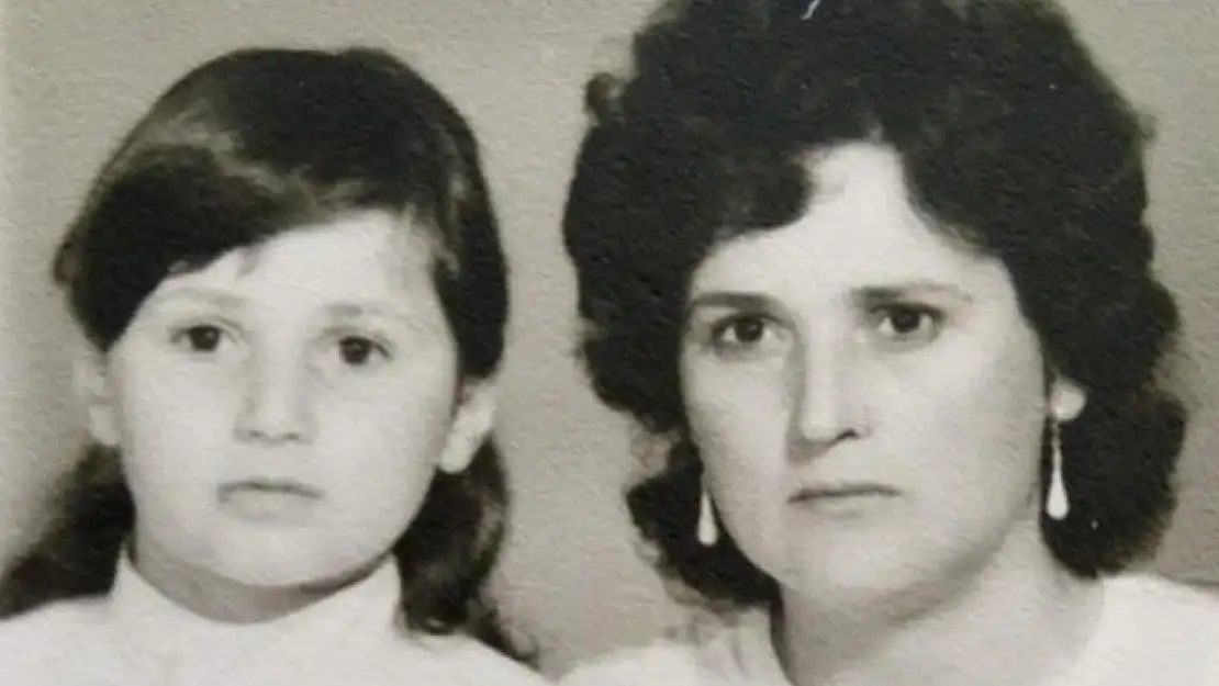 Azgın bir selin gücüyle yürüdük...