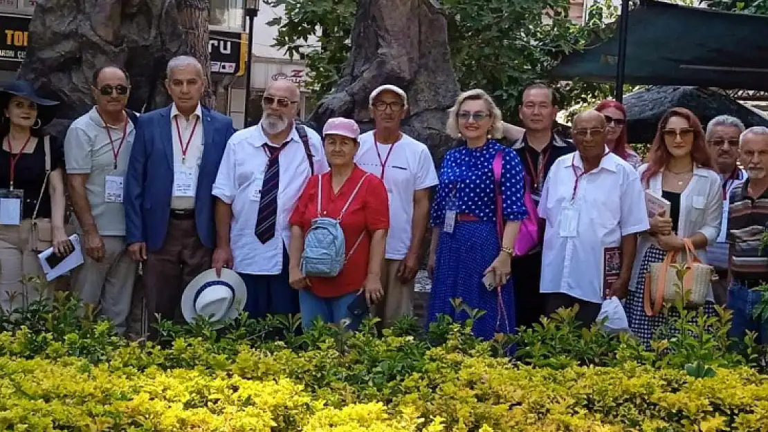 Yazarlarımız uluslararası edebiyat buluşmasına katıldılar