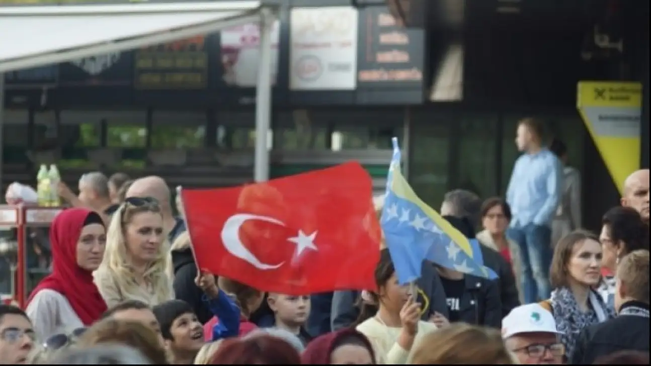 Biz Türklüğümüzü unutmadık, siz de unutmayın!