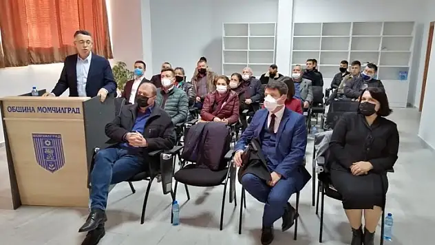 Goygoycu Bücür ve Şişi