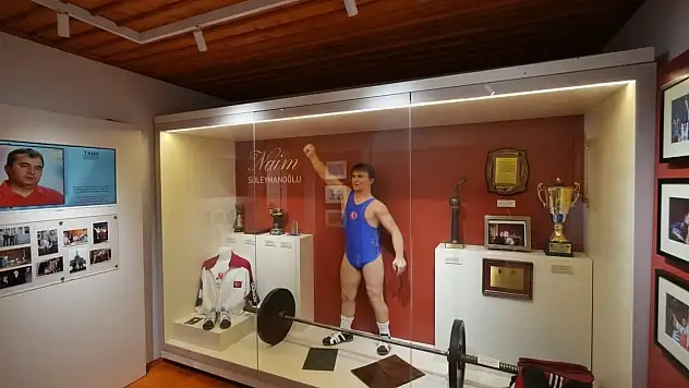 Gururumuz Naim Süleymanoğlu'nun Anı Evi Açıldı