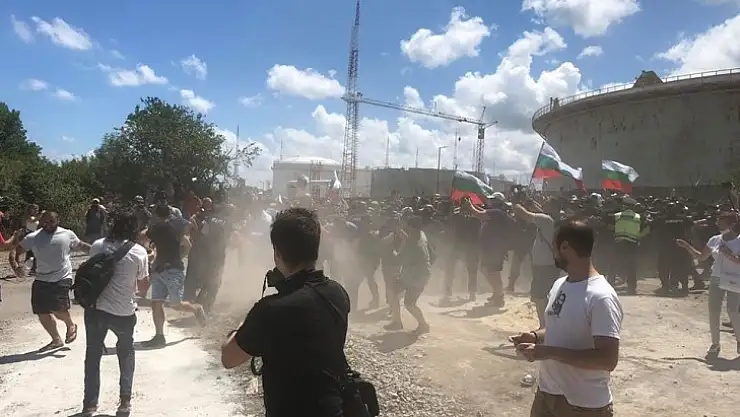 Beyaz şapkalıları kimler kullanıyor?