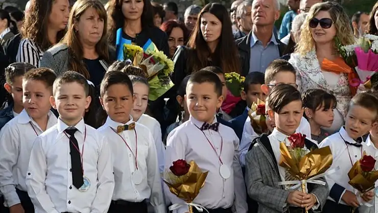 Dil, inanç ve tarih birer köprüdür