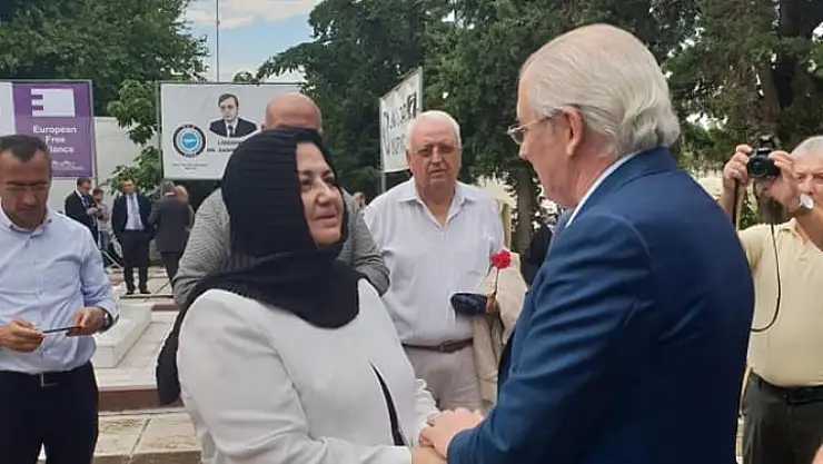 GÜMÜLCİNE'DE DR.AHMET SADIK ANILDI