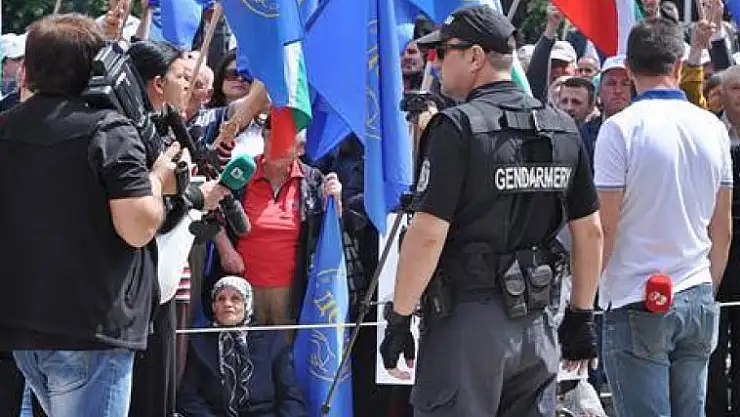 19 MAYIS VE ÖNÜMÜZDEKİ TEHLİKE