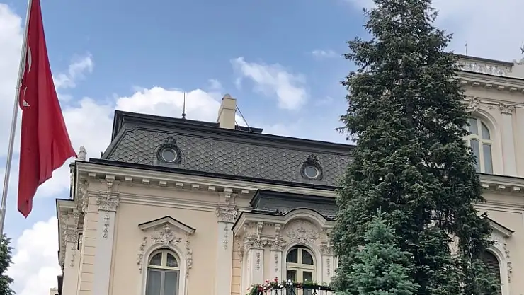 TÜRKİYE'DEN BÜYÜK BAĞIŞ