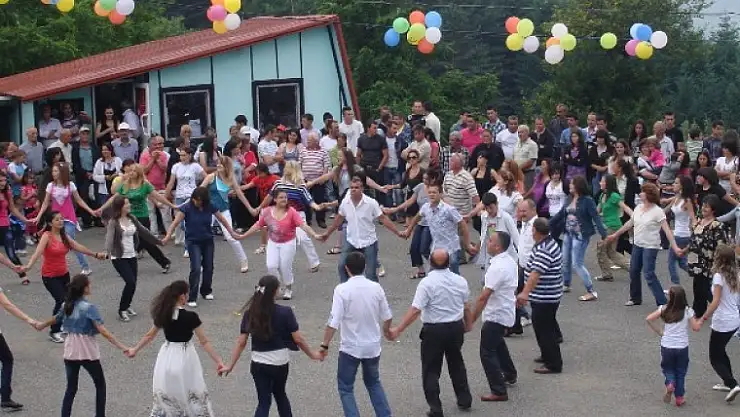 YOLUNU MU KAYBETTİN, BULGARİSTAN TÜRKÜ?