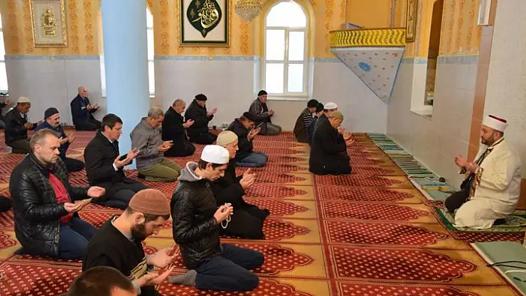 RUMEN RADEV'İN SAYIKLAMALARI…