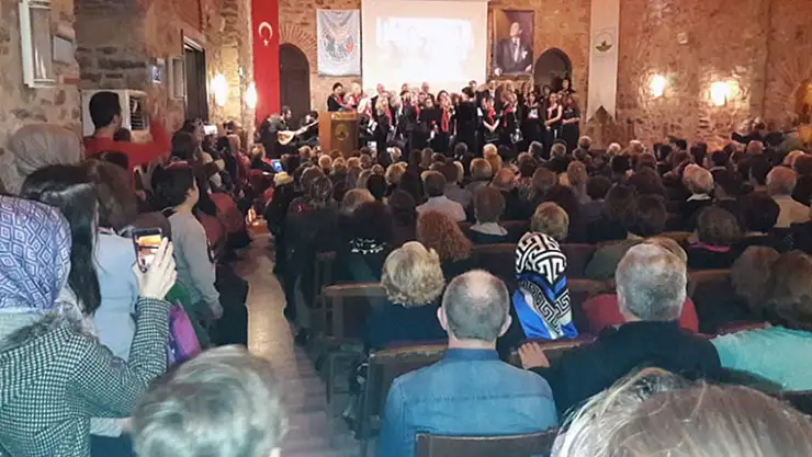 MESELE BAL-GÖÇ DEĞİL, MESELE CAMİADIR...