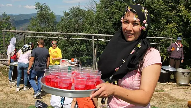 MEŞHUR YAZ MEVLİTLERİ BAŞLADI